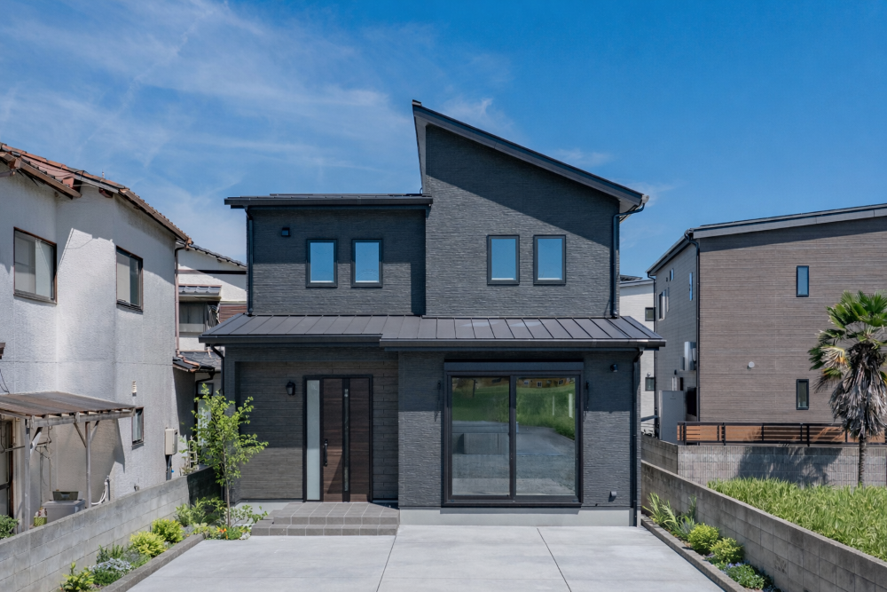 UA値0.4  C値0.6
