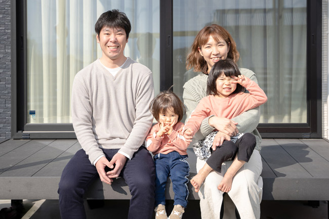 板野郡上板町にお住まいのI様ご家族とコウエイハウジングで建てた住宅