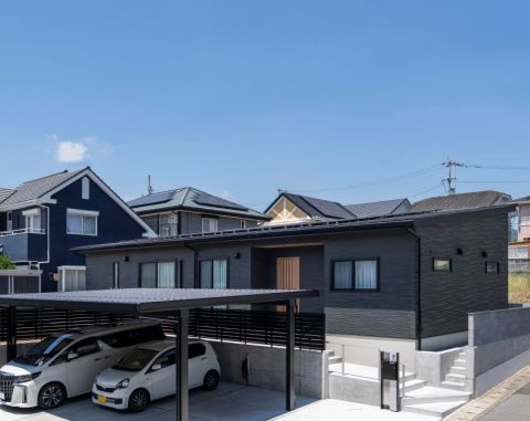 今も、将来も快適に暮らせる工夫が詰まったシンプルな平屋 写真